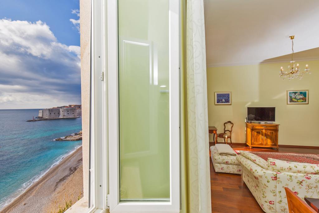 Luxury Seafront Apartment Banje Dubrovnik Dış mekan fotoğraf